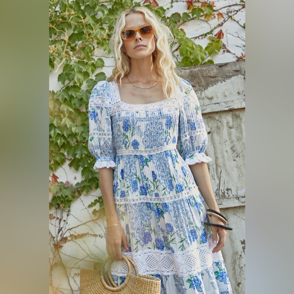 LIKE-NEW Hunter Bell Evelyn Dress in Floral Medallion Blue Lace Trim Silk Maxi